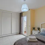 Appartement Yellow 3 Bedroom Large For 10 Guests *