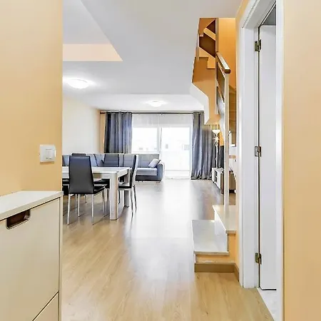 Yellow 3 Bedroom Large For 10 Guests Apartman Costa Adeje (Tenerife)